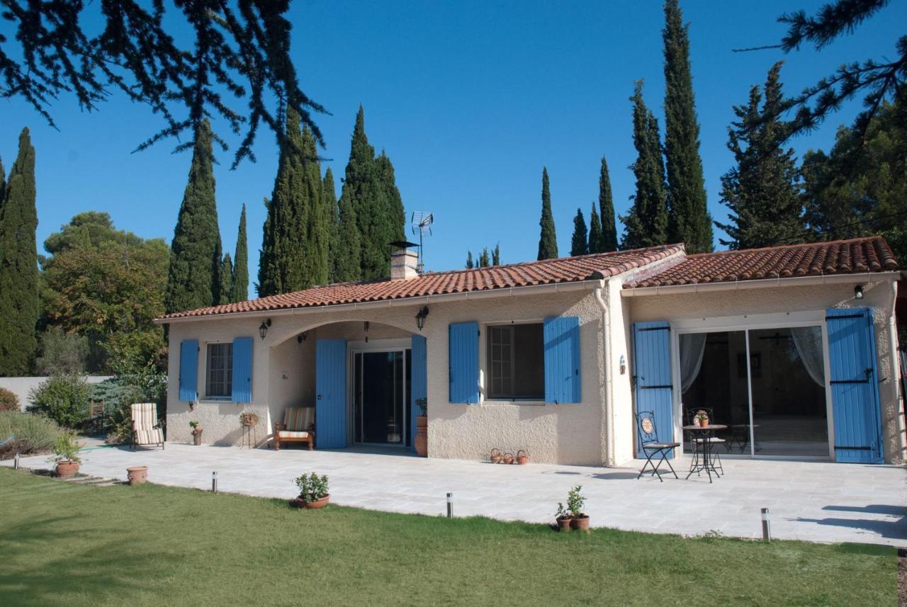 Vintage Provence Hotel Arles Bagian luar foto