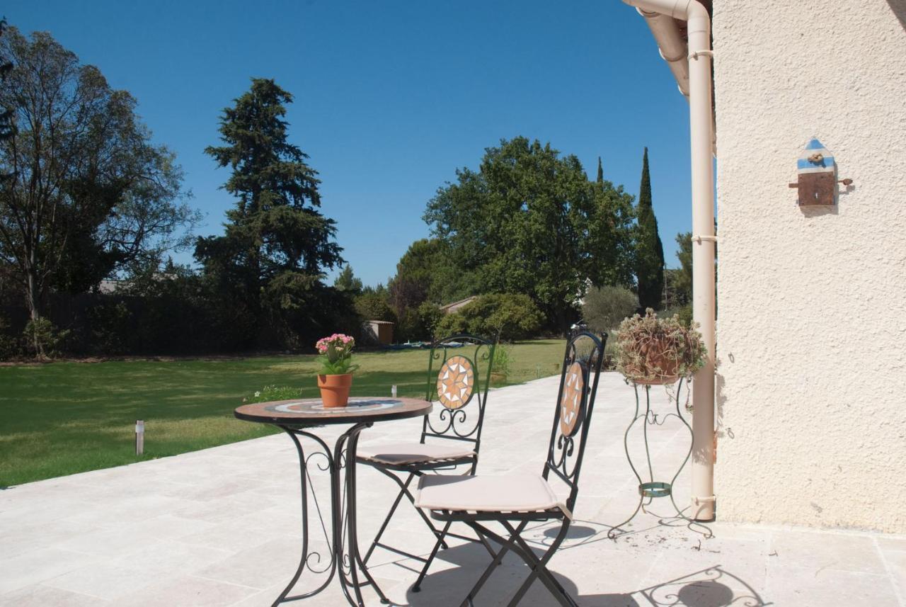Vintage Provence Hotel Arles Bagian luar foto
